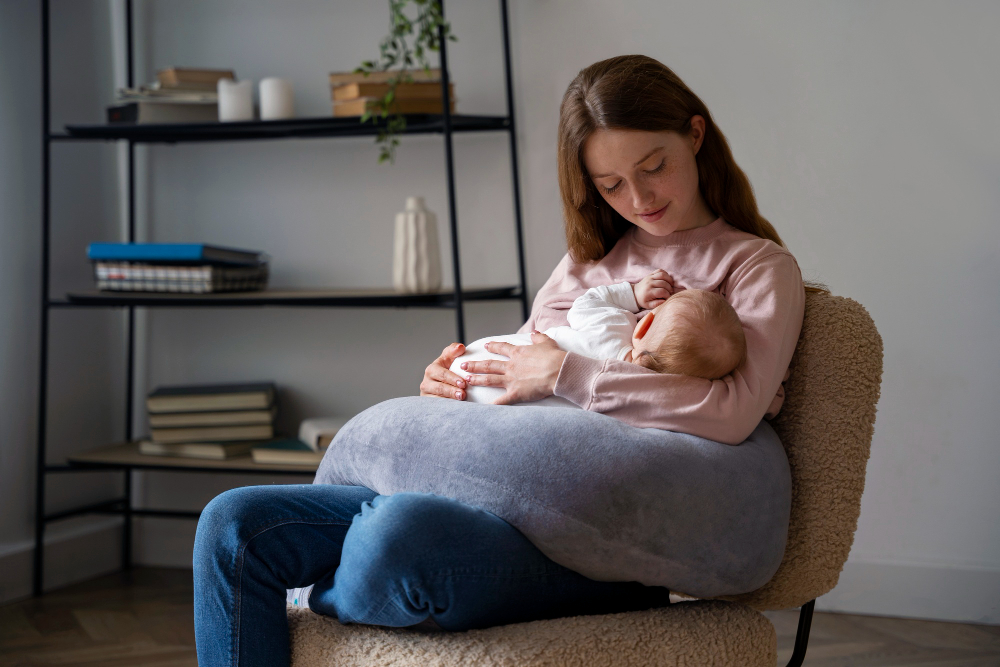 Mother and Baby Lactation Support